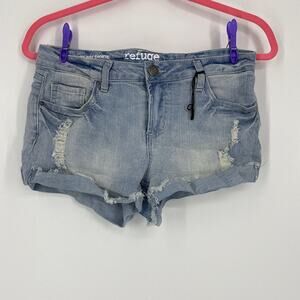 Refuge By Charlotte Russe Mid Rise Shortie Distressed Light Denim Jean. Size 4